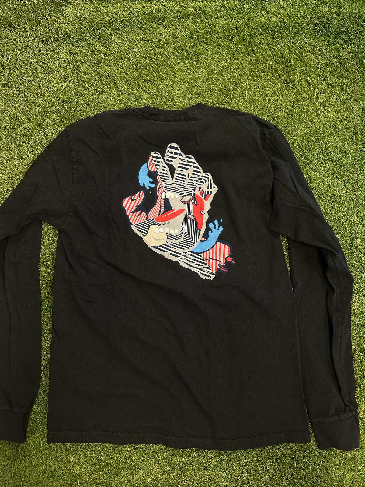 Black Santa Cruz Longsleeve