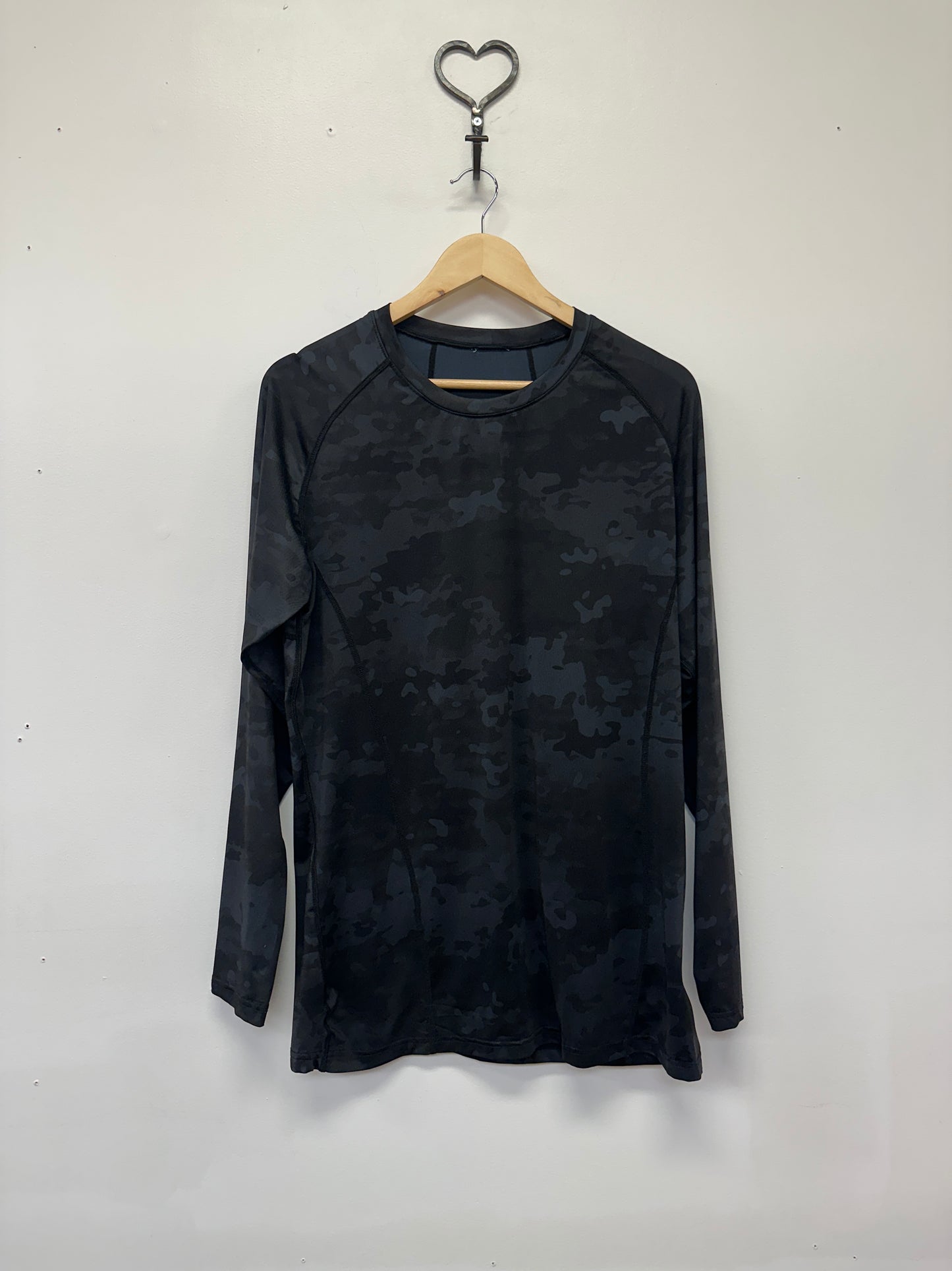 Black Camo Athletic Long Sleeve