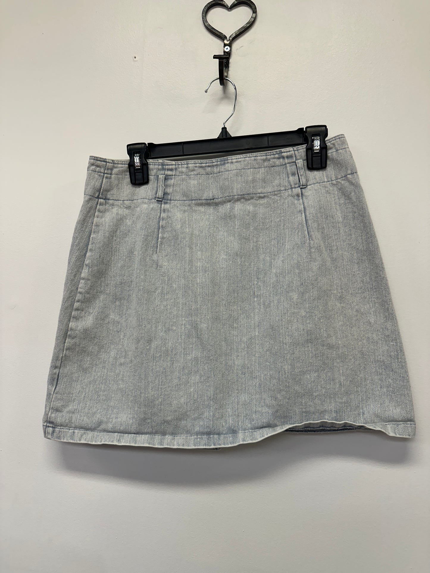 She + Sky Gray Button Front Skirt Large