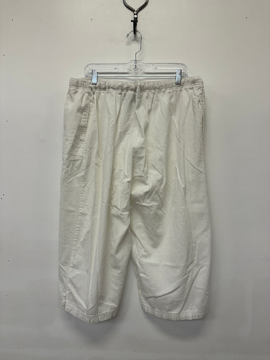 White Textured Pull-On Cropped Pants