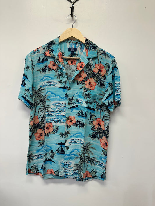 Tropical Hawaiian Button-Up