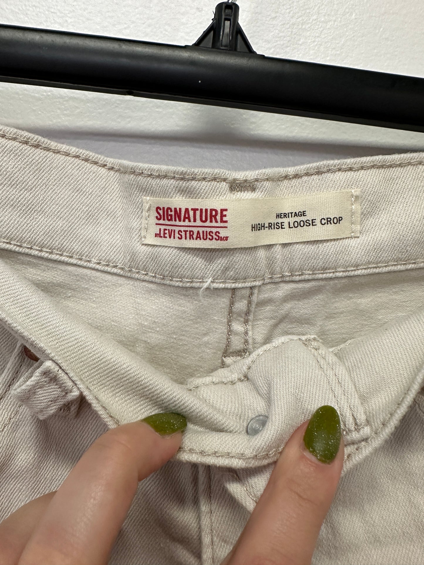 Levi Strauss Signature Cream High Rise Loose Crop Jeans W28