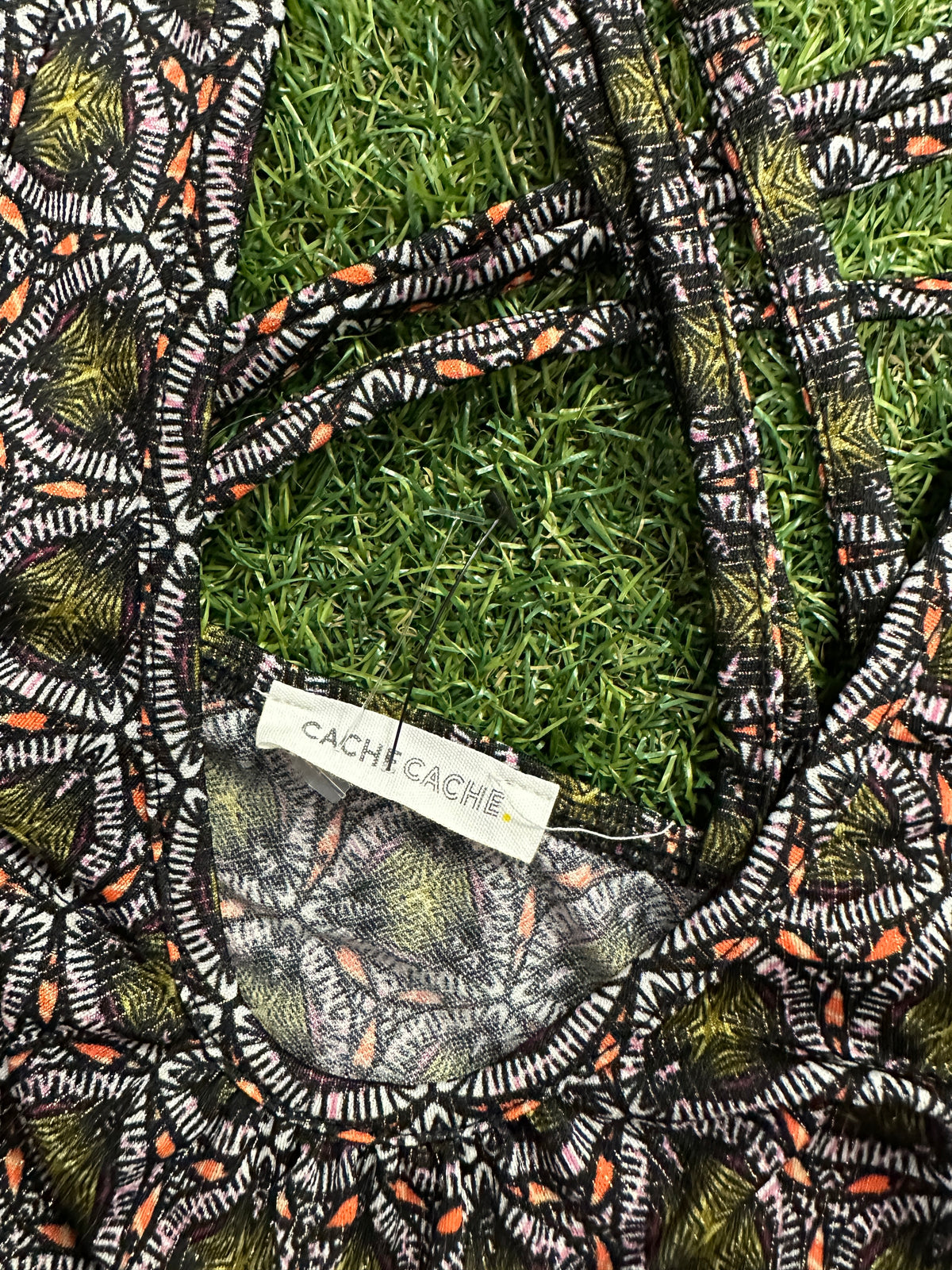 Green/Orange CacheCache Top