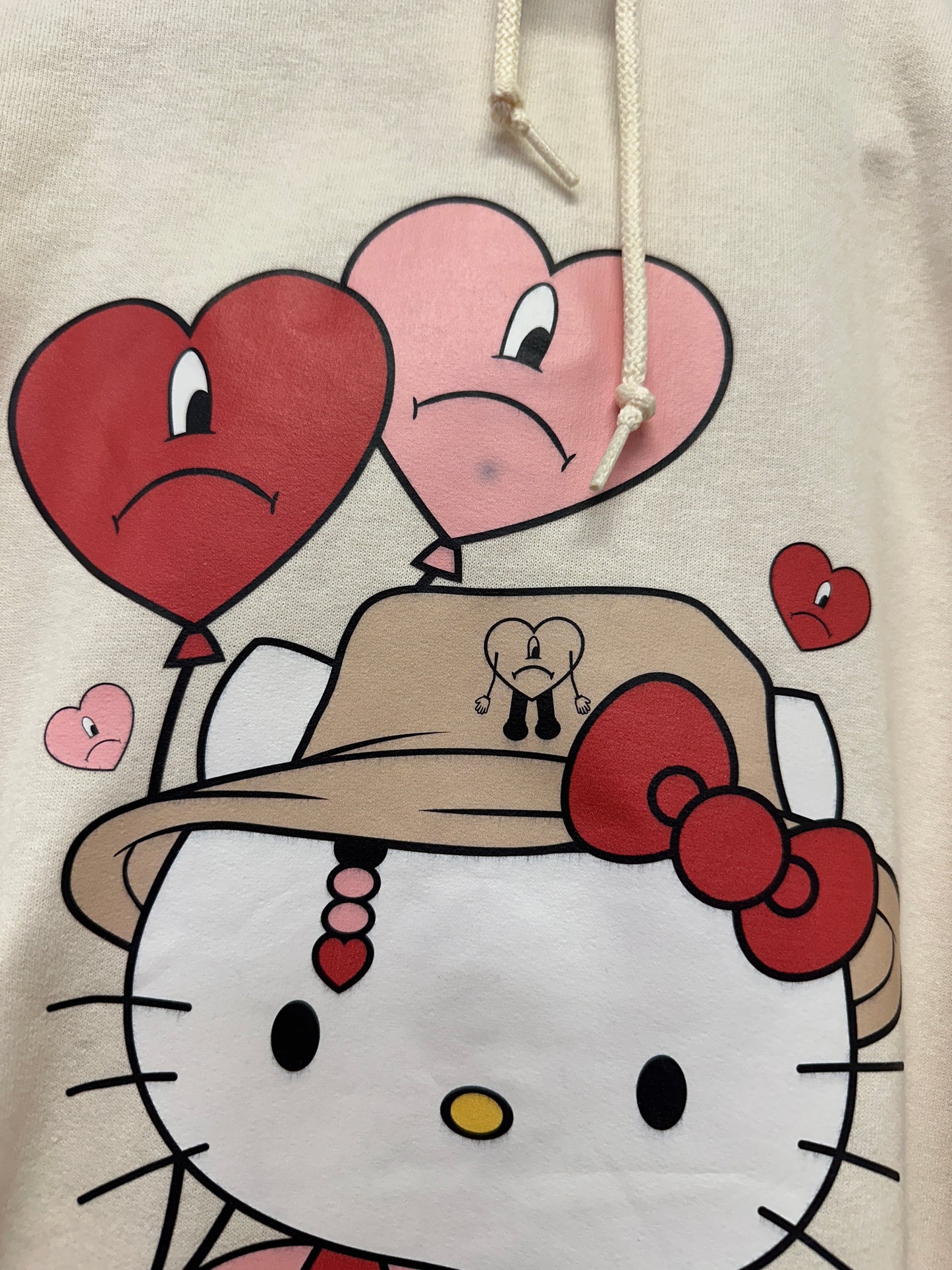 Hello Kitty Cream Graphic Hoodie XL
