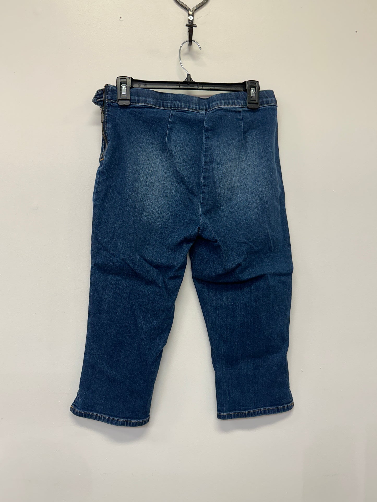 Liz Claiborne Simply Liz Capri Denim Jeans Size 4
