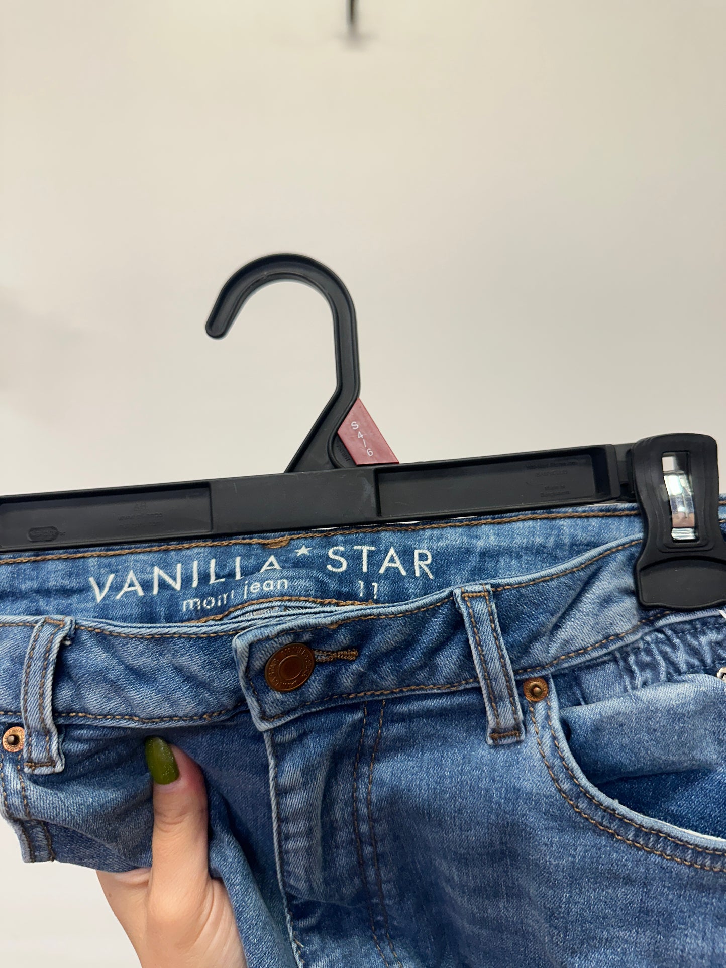 Vanilla Star Distressed Mom Jeans
