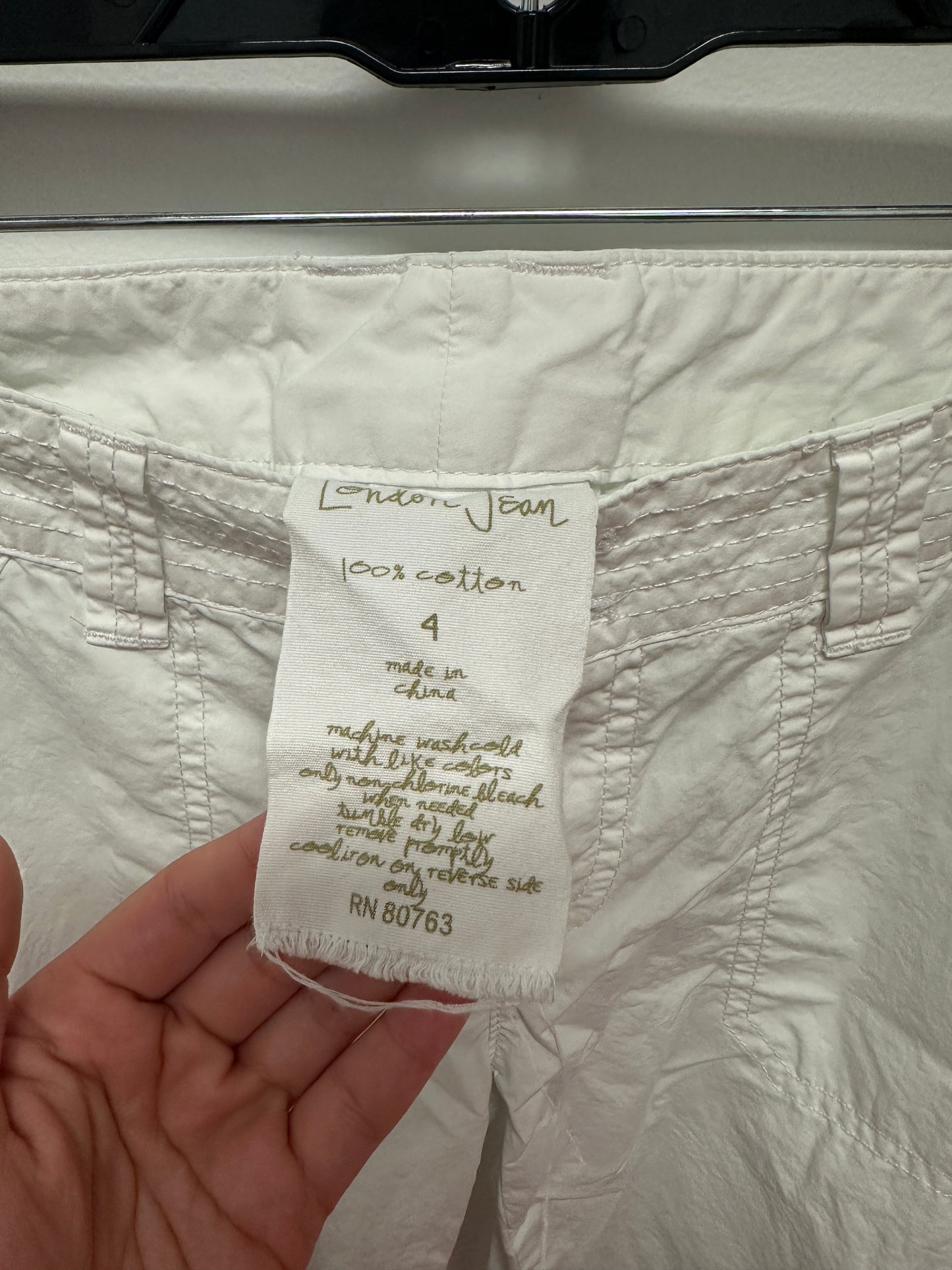 London Jean White Cargo Capri