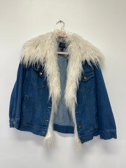 Forever 21 Faux Fur Collar Denim Jacket